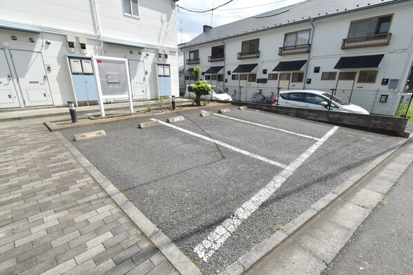 レオパレスサイカチの物件内観写真